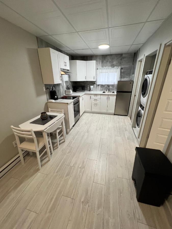 Le Centre-Ville Rouyn-Noranda Exterior photo